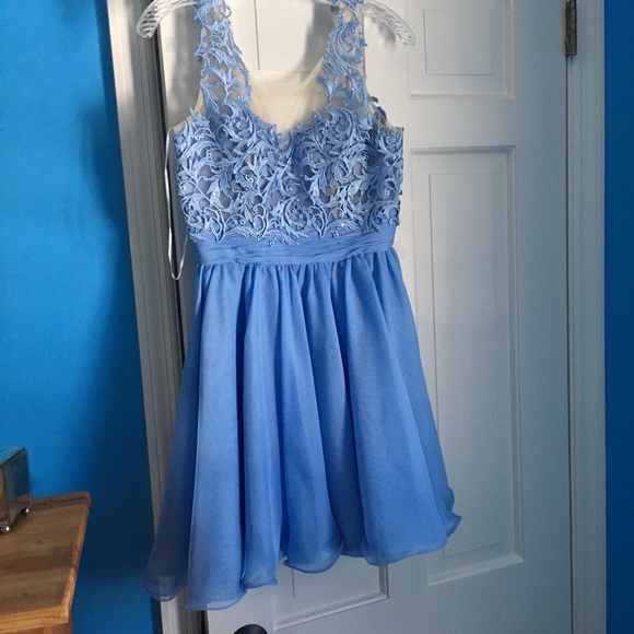 Narianna Dresses & Skirts - Purple prom dress SHORT